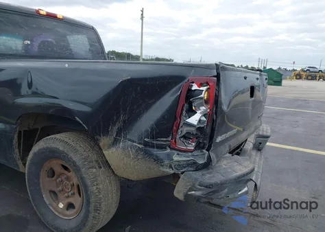 2003 Chevrolet Silverado 1500 Ls из США, поврежденный, VIN 2GCEC19X331288835